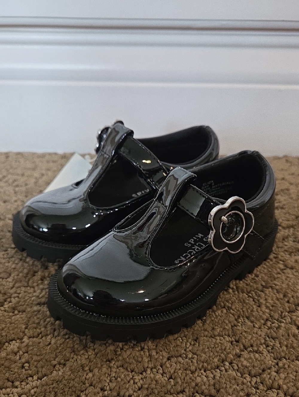Baby Toddler Girls Falls Creek Eliza Patent Leather Shoes Size 5 7 8 9 NWT